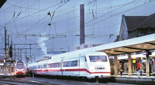 Wichtige Bahnstrecke für OWL wieder frei - weitere Ausfälle angekündigt
