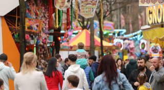 Neue Fahrgeschäfte, Familientag und Parken: Alle Infos zur Osterkirmes 2025 in Herford