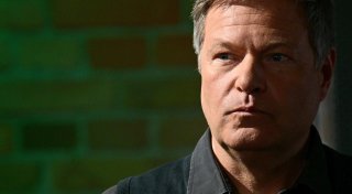 Grünen-Fraktionschefin: Habeck geht in Auswärtigen Ausschuss