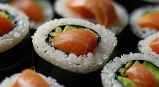 Sushi-Restaurant öffnet nach Zwangspause, mehr Stellplätze, Vorsicht beim Pilzesammeln