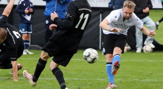 Arminia Bielefelds Traditionsteamerreicht Viertelfinale in Marienfeld