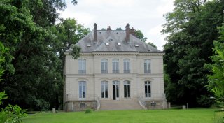Lagerfelds Haus: Eine Nacht bewohnt - jetzt wird es verkauft