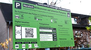 Bußgeld-Streit mit Parkplatz-Anbieter: Bielefelder Anwalt bearbeitet mehr als 100 Beschwerden