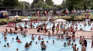 Freibad-Saison im Kreis Herford: Alle Infos zu Eintritt und Öffnungszeiten und Co.