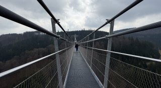 Skywalk Willingen: Wahrer Nervenkitzel mit Aussicht