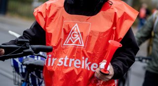 Ein Großbrand, Demonstrationen und ein kurioser Diebstahl