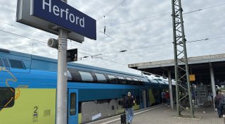 Herford eine Woche ohne Bahnhalt: Experte kritisiert Mängel im Ersatzverkehr