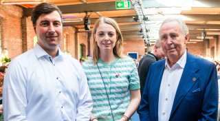 Bei Wemhöner Surface Technologies in Herford übernimmt die vierte Generation