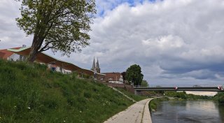 Weserufer bei Höxter: Können hier bald wieder Boote anlegen?
