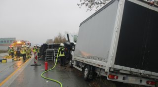 Vier Verletzte: Unfall auf der A2 bei Herford/Bad Salzuflen