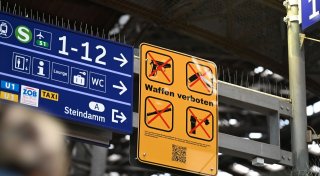 Gewerkschaft: Waffenverbot überall im Nahverkehr