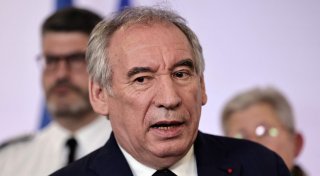 Frankreich droht Algerien mit Aufkündigung von Sonderstatus