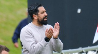 Theesens Trainer Engin Acar optimistisch vor dem Spiel bei Westfalia Kinderhaus