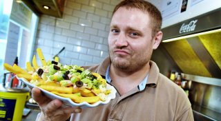 Diese Kult-Imbisse in Bielefeld servieren Pommes, Currywurst & Co.