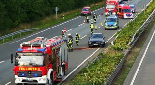 Kollision auf der A44 im Baustellenbereich bei Büren-Wewelsburg