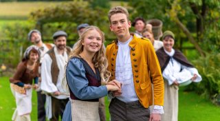 Musical-Company aus Marienmünster bringt Weihnachts-Kultfilm auf die Bühne