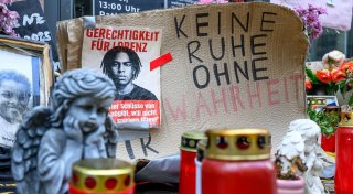 Tod von Lorenz: Beschuldigter Polizist bekommt Akteneinsicht