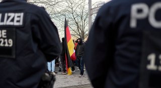 Radikal, gewaltbereit, bewaffnet: Junge Rechtsextreme aus OWL formieren sich