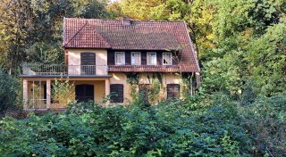 Geistervilla am Gütersloher Mohns Park soll Häusern weichen - darum stockt das Projekt