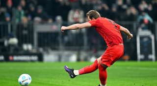 Elfmeter-«Alien» Kane und ein ungestörter Fokus auf Celtic