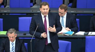 Klingbeil: Stromsteuer-Senkung für alle weiter das Ziel