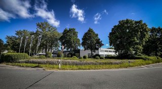 Unternehmen meldet Insolvenz an, Schauspielerin aus Bad Oeynhausen im TV und neue Starkregen-App