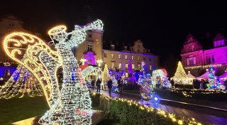 Weihnachtszirkus rund um Schloss Bückeburg
