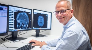 Neues digitales Konzept: Praxis in Bielefeld revolutioniert Check-in für Patienten
