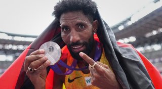 Nach WM-Coup von Petros: Feiern mit Wein, Gruß an Schröder
