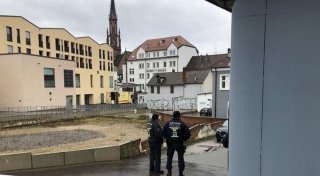 «Grausames Verbrechen»: Französin in Hinterhof getötet