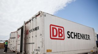 Bloomberg: DSV im Bieterrennen um DB Schenker Favorit