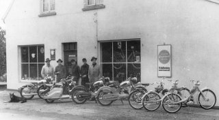 Autohaus Halstenberg in Bad Oeynhausen feiert 100-jähriges Bestehen