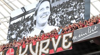 Trauerfeier für Christoph Daum im Kölner Stadion