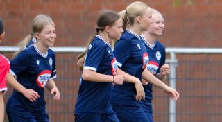 Arminia Bielefelds B-Juniorinnen im Pokalfinale und mit Liga-Heimsieg