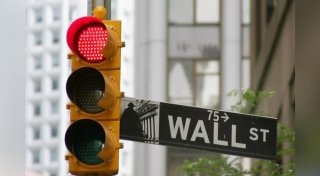 Zollpolitik der USA erschüttert Börsen: Was Experten ETF-Anlegern in turbulenten Zeiten raten