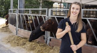 Lagenser Landwirtin Leonie Froböse ist im TV-Format „Land und lecker“ zu sehen