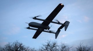 Hunderte ukrainische Drohnen stören Flugverkehr um Moskau