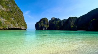 «The Beach»: Thailands Maya Bay öffnet wieder für Touristen