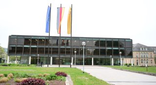 Turn-Skandal: Ministerin fordert Expertenrat zur Aufklärung
