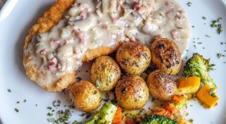 Eine Neueröffnung, eine Großrazzia und ein Kampf zurück ins Leben