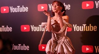 Ayliva zur Künstlerin des Jahres bei Youtube gekürt