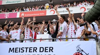 Viel zu klären beim FC - Macht Funkel mit 71 weiter?