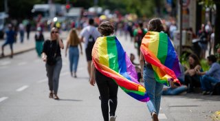 50.000 Kinder wachsen mit gleichgeschlechtlichen Eltern auf