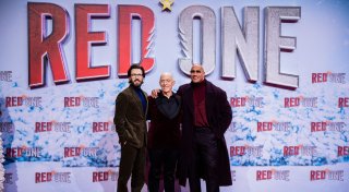 Dwayne Johnson und Chris Evans für Weltpremiere in Berlin