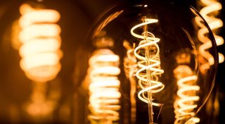 Im Alter: So finden Sie die passende Beleuchtung