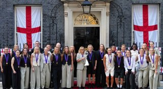 «It's home»: Fans und Regierung empfangen Europameisterinnen