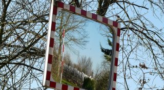 Verkehrsspiegel abgelehnt: Begründung macht Anwohner in Höxteraner Ortsteil sprachlos