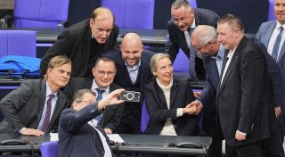 Migrations-Abstimmung führt zu Eklat - AfD feiert