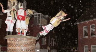 Demonstration für Nikolausbrauch «Klaasohm» auf Borkum