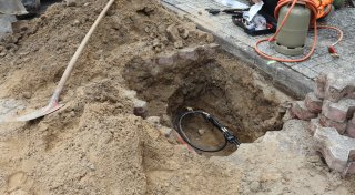 Kabel bei Glasfaserarbeiten beschädigt: Löhner über die Osterferien ohne Internet, TV und Telefon